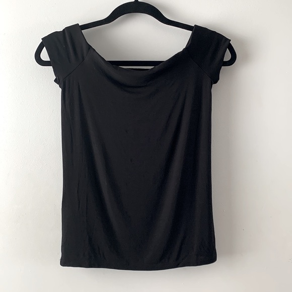 Massimo Dutti, Size 6, black shirt. - Picture 2 of 4